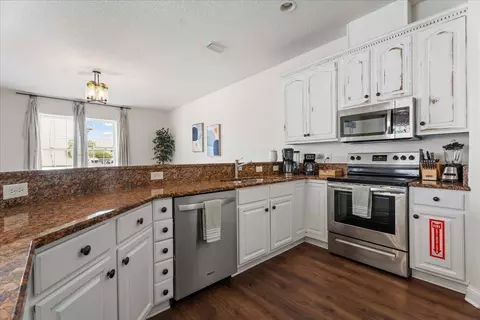 28 S Comares Ave, Saint Augustine, FL 32080 photo 14