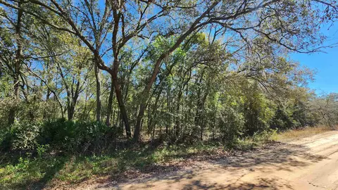 Cordell Ave, Interlachen, FL 32148