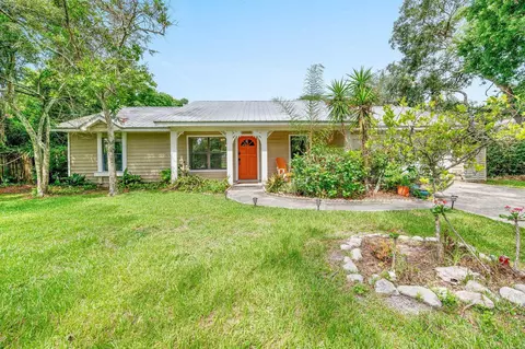 144 Wisteria Rd, Saint Augustine, FL 32086 photo 2