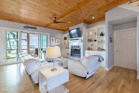 Living - 841 S County Road 13, Saint Augustine, FL 32092 photo 5 of 6