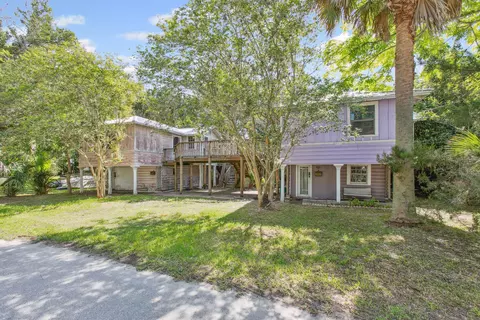 Exterior - 31 33 Magnolia Dr, Saint Augustine, FL 32080 photo 1 of 26