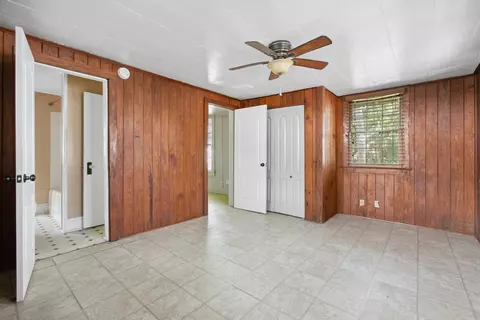 Bedroom - 31 33 Magnolia Dr, Saint Augustine, FL 32080 photo 10 of 10