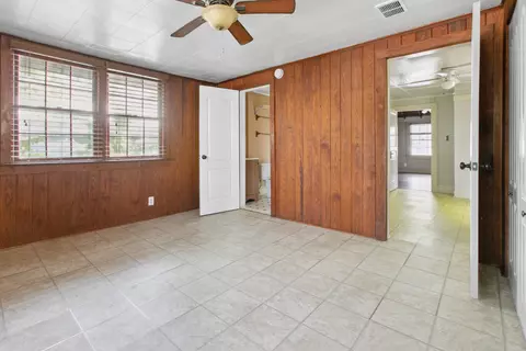 Bedroom - 31 33 Magnolia Dr, Saint Augustine, FL 32080 photo 9 of 10