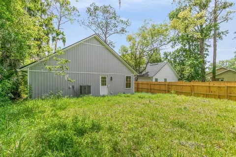 Exterior - 2891 N 8th St, Saint Augustine, FL 32084 photo 6 of 7