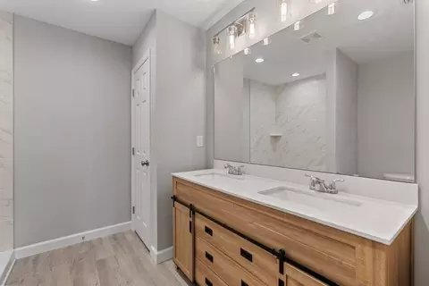 Bath - 2891 N 8th St, Saint Augustine, FL 32084 photo 3 of 4