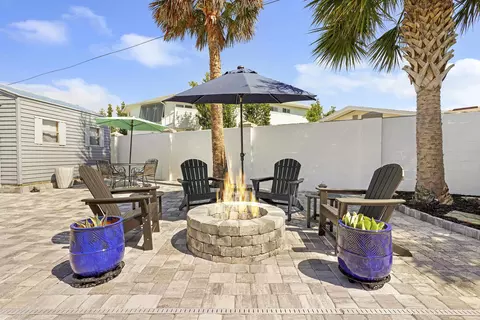 Exterior - 78 Surf Dr, Saint Augustine, FL 32080 photo 4 of 9