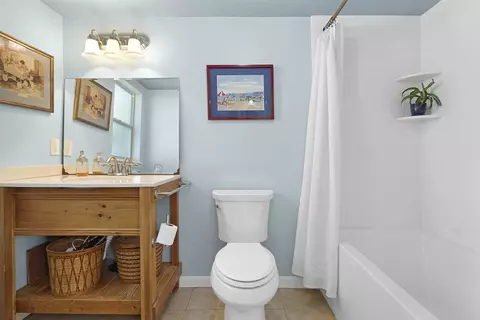 Bath - 78 Surf Dr, Saint Augustine, FL 32080 photo 2 of 2