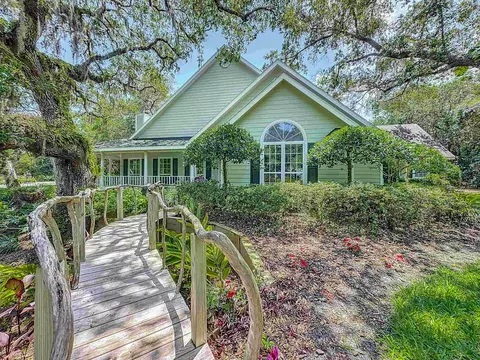 305 Redwing Ln, Saint Augustine, FL 32080 photo 2