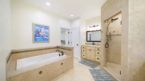 Bath - 918 Shore Dr, Saint Augustine, FL 32086 photo 9 of 10