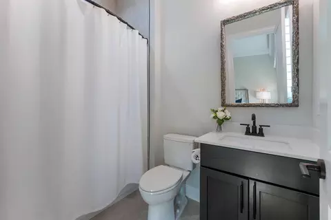 Bath - 233 Yorkshire Dr, Saint Augustine, FL 32092 photo 3 of 7
