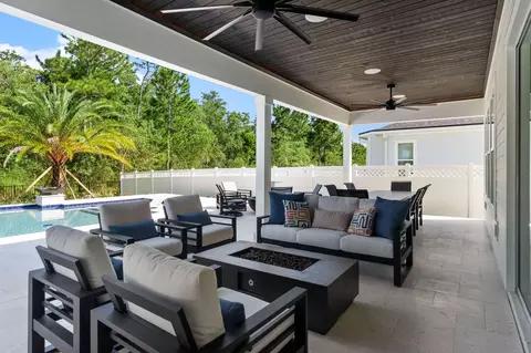 Exterior - 233 Yorkshire Dr, Saint Augustine, FL 32092 photo 6 of 16
