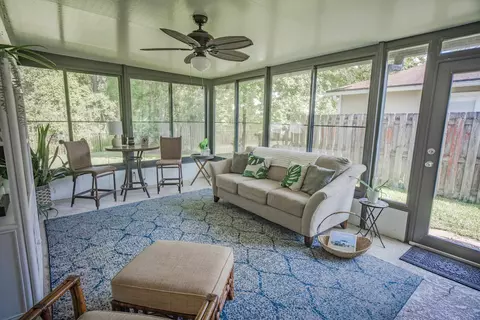 244 Southlake Dr, Saint Augustine, FL 32092 photo 2
