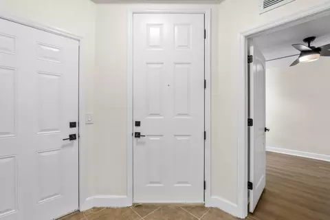 Entry Way - 620 Shores Blvd, Saint Augustine, FL 32086 photo 1 of 3