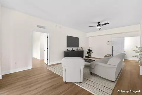 Living - 620 Shores Blvd, Saint Augustine, FL 32086 photo 10 of 10