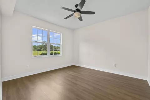 Bedroom - 620 Shores Blvd, Saint Augustine, FL 32086 photo 1 of 15