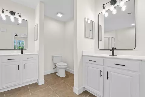 Bath - 620 Shores Blvd, Saint Augustine, FL 32086 photo 3 of 7