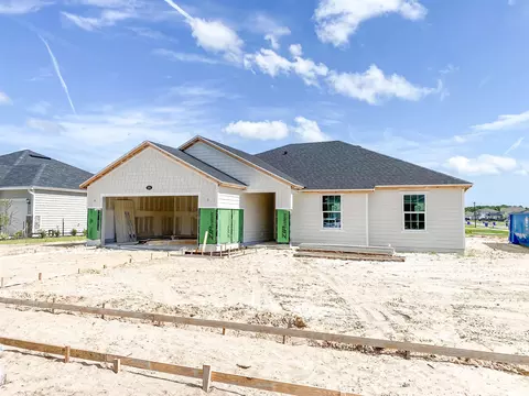 Exterior - 856 San Antonio Dr, Saint Augustine, FL 32086 photo 2 of 5