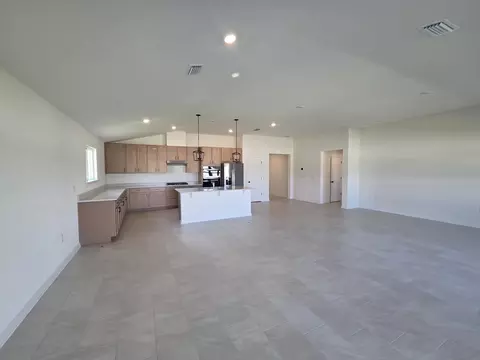 249 Vera Pl, Saint Augustine, FL 32086 photo 5