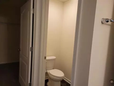 Bath - 201 Blue Creek Way, Saint Augustine, FL 32086 photo 4 of 6