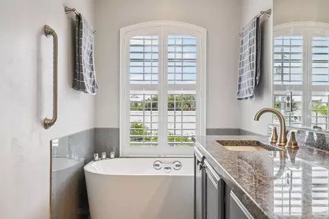 1958 Makarios Dr, Saint Augustine, FL 32080 photo 5