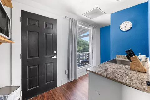 Entry Way - 604 W King St, Saint Augustine, FL 32084 photo 3 of 4