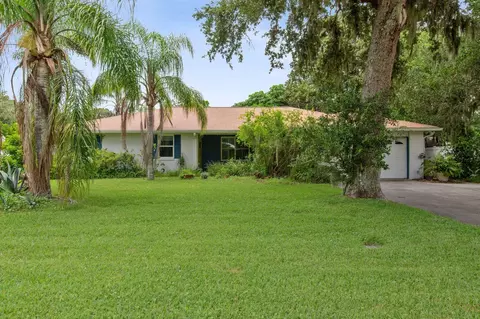 579 16th St, Saint Augustine, FL 32080 photo 1