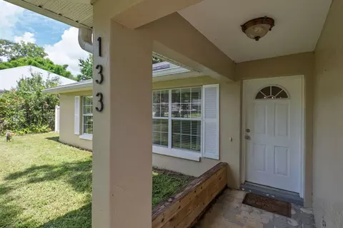 133 Mohegan Rd, Saint Augustine, FL 32086 photo 4