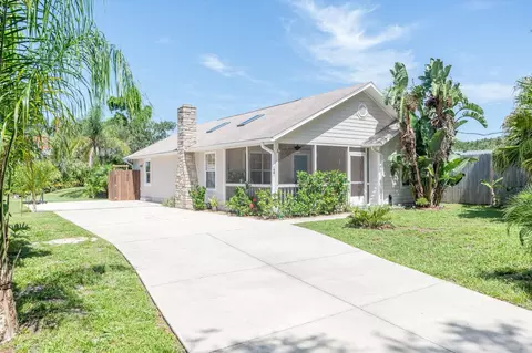6401 Brevard St, Saint Augustine, FL 32080 photo 1