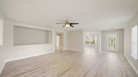 Living - 1140 Nochaway Dr, Saint Augustine, FL 32092 photo 2 of 5