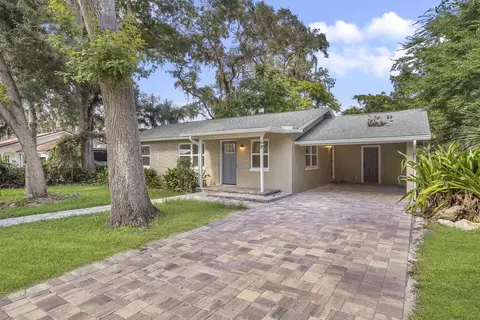 Exterior - 13 Oak St, Saint Augustine, FL 32084 photo 1 of 9