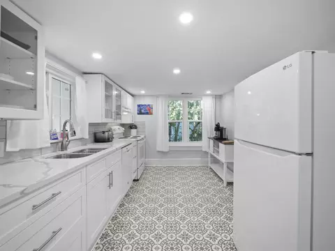 Kitchen - 6 South St, Saint Augustine, FL 32084 photo 1 of 4