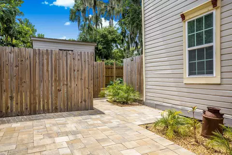 Exterior - 20 Davis St, Saint Augustine, FL 32084 photo 11 of 15