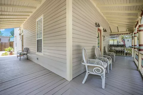 Exterior - 20 Davis St, Saint Augustine, FL 32084 photo 14 of 15