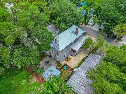 Exterior - 20 Davis St, Saint Augustine, FL 32084 photo 8 of 15