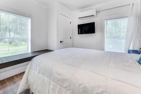 Bedroom - 20 Davis St, Saint Augustine, FL 32084 photo 4 of 7