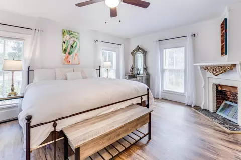 Bedroom - 20 Davis St, Saint Augustine, FL 32084 photo 6 of 7