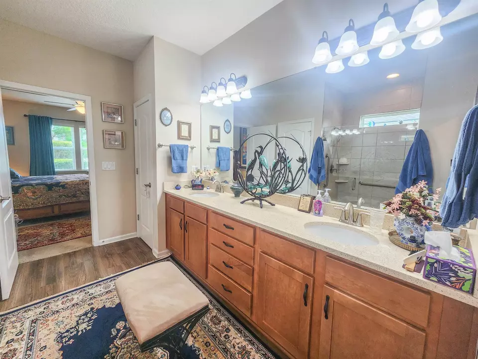 Bath - 835 E Watson Rd, Saint Augustine, FL 32086 photo 2 of 6