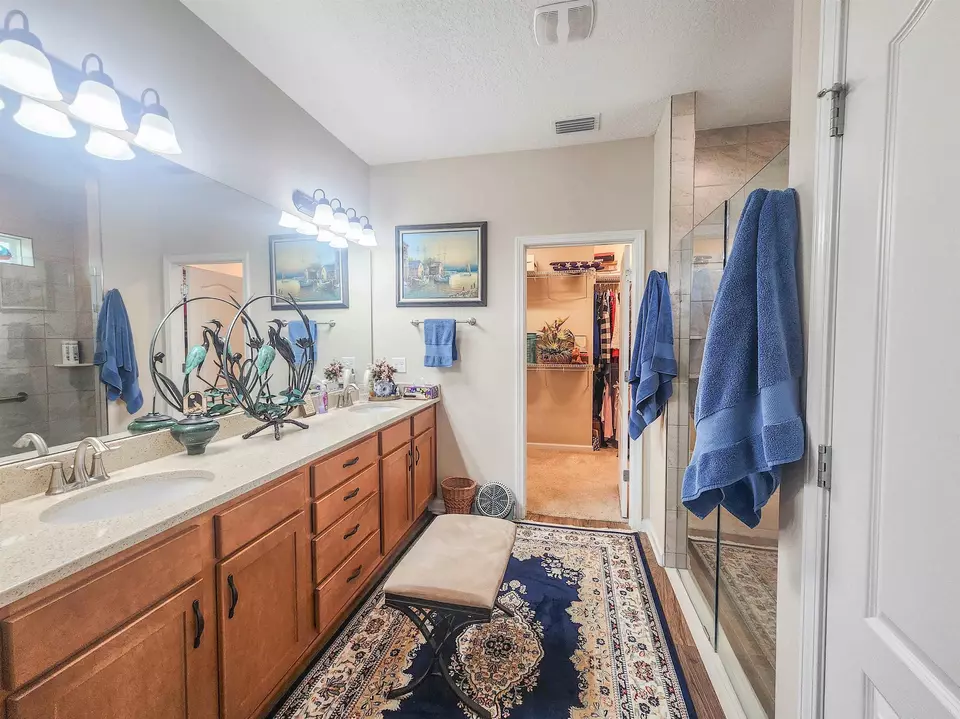 Bath - 835 E Watson Rd, Saint Augustine, FL 32086 photo 1 of 6