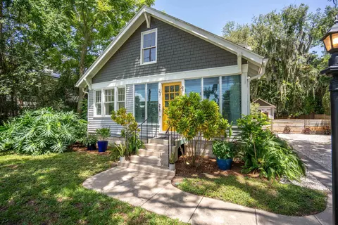 Exterior - 22 Bay View Dr, Saint Augustine, FL 32084 photo 2 of 17
