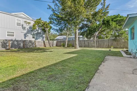 Exterior - 102 Carver St, Saint Augustine, FL 32080 photo 10 of 12