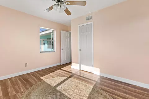 Bedroom - 102 Carver St, Saint Augustine, FL 32080 photo 2 of 7