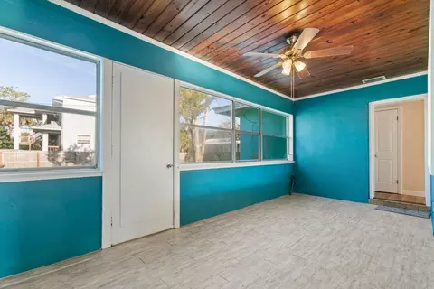 Exterior - 102 Carver St, Saint Augustine, FL 32080 photo 3 of 12