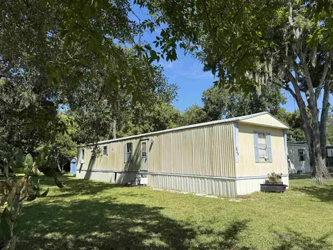 829 Oakes Ave, Saint Augustine, FL 32084 photo 1