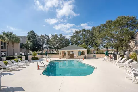Exterior - 101 Augusta Cir, Saint Augustine, FL 32086 photo 8 of 15