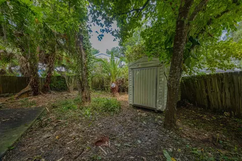 Exterior - 22 Arenta St, Saint Augustine, FL 32084 photo 6 of 9