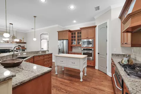 Kitchen - 662 Treehouse Cir, Saint Augustine, FL 32095 photo 3 of 6