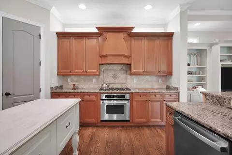 Kitchen - 662 Treehouse Cir, Saint Augustine, FL 32095 photo 5 of 6