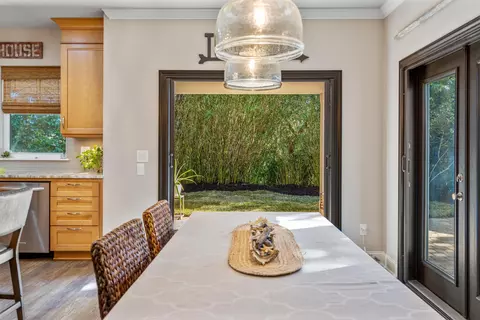 Dining - 912 Sandy Beach Cir, Saint Augustine, FL 32080 photo 1 of 1