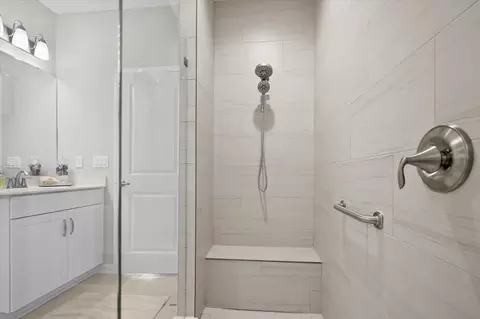 Bath - 653 Stargaze Ln, Saint Augustine, FL 32095 photo 4 of 5