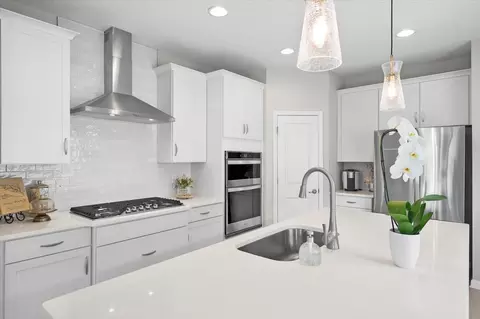 Kitchen - 653 Stargaze Ln, Saint Augustine, FL 32095 photo 1 of 6